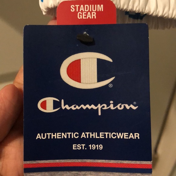 🤍❣️New Champion Women’s Packable Jacket Size Small NWT 🏷 🤍❣️ - Picture 7 of 8